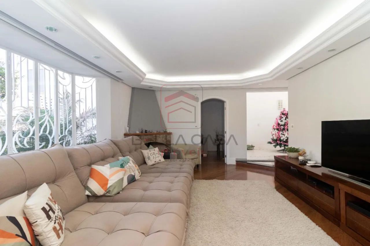 Casa sobrado para comprar com 3 quartos, 390m²