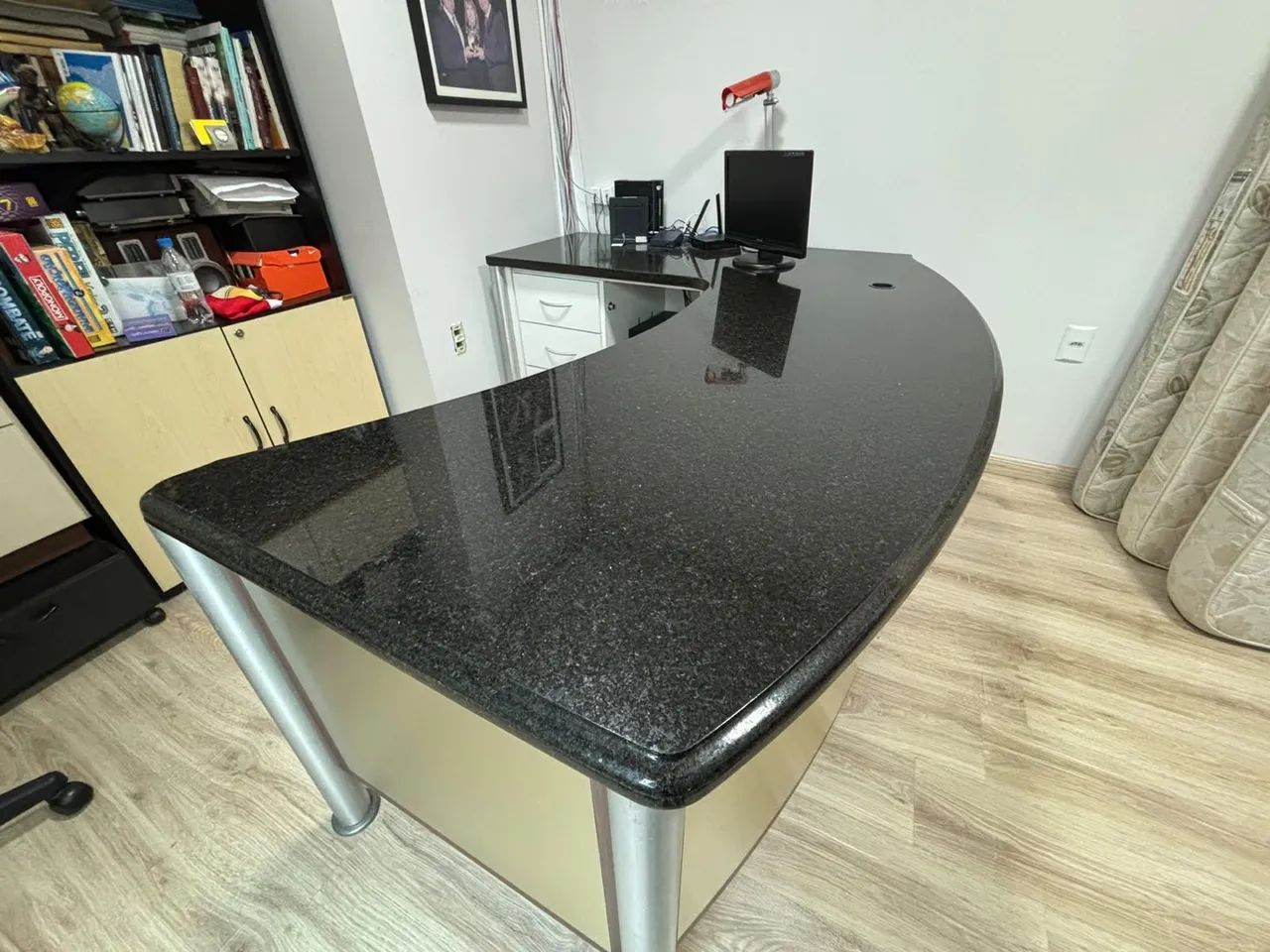 Mesa Escritório Granito  - Foto 4