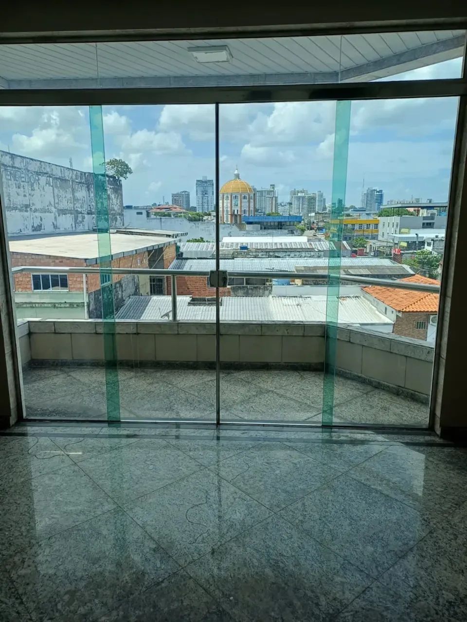 PRAÇA 14 - PREDIO COMERCIAL OU RESIDENCIAL - 2.000.000 - Foto 2