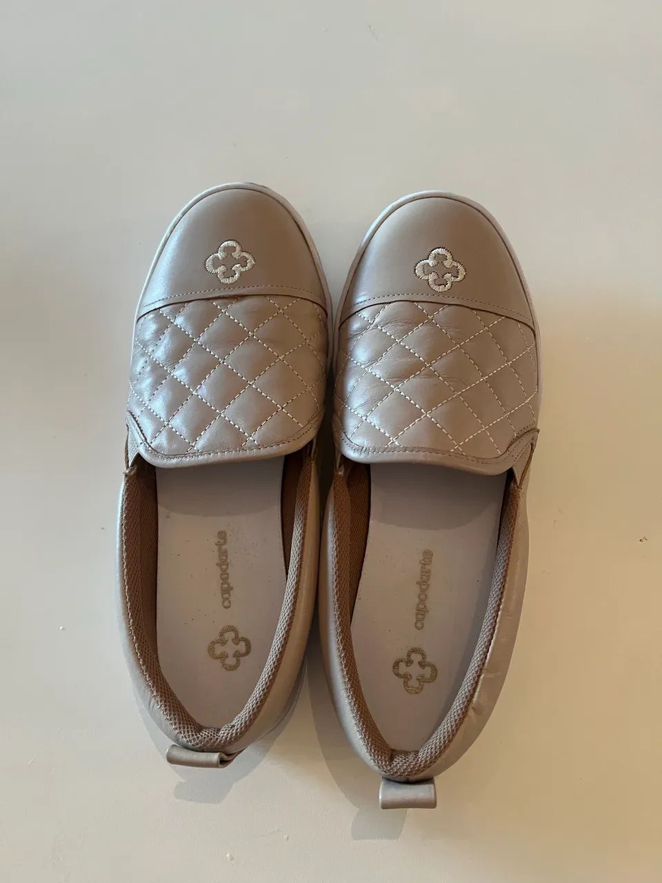 slip on capodarte bege 37 - Foto 5