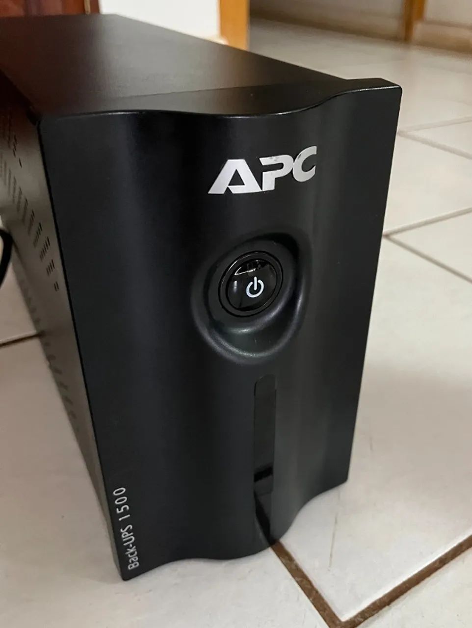 Nobreak APC Back-UPS 1500 - Foto 4