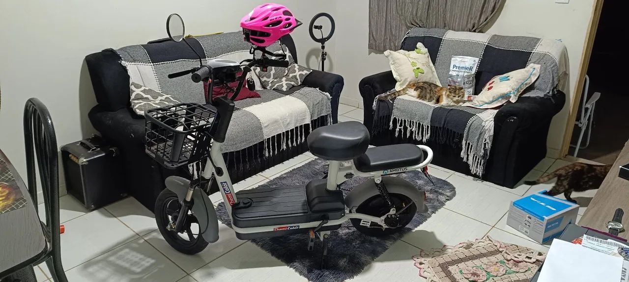 Scooter Elétrica semi nova