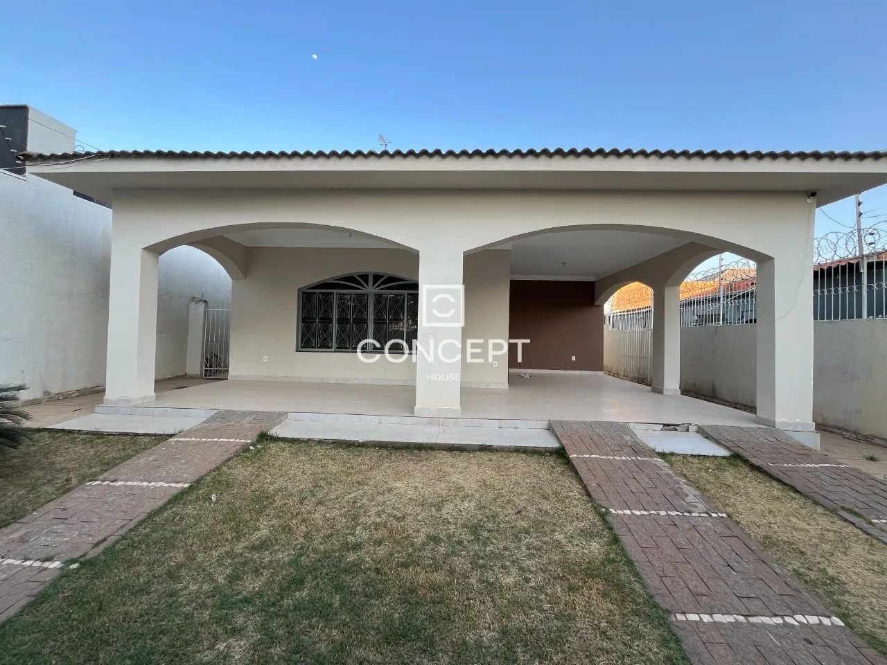 CASA COM 3 DORMITÓRIOS PRÓXIMO DO CENTRO POLÍTICO ADMINISTRATIVO - VENDA - Foto 2