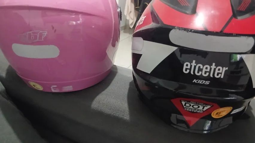 2 Capacetes