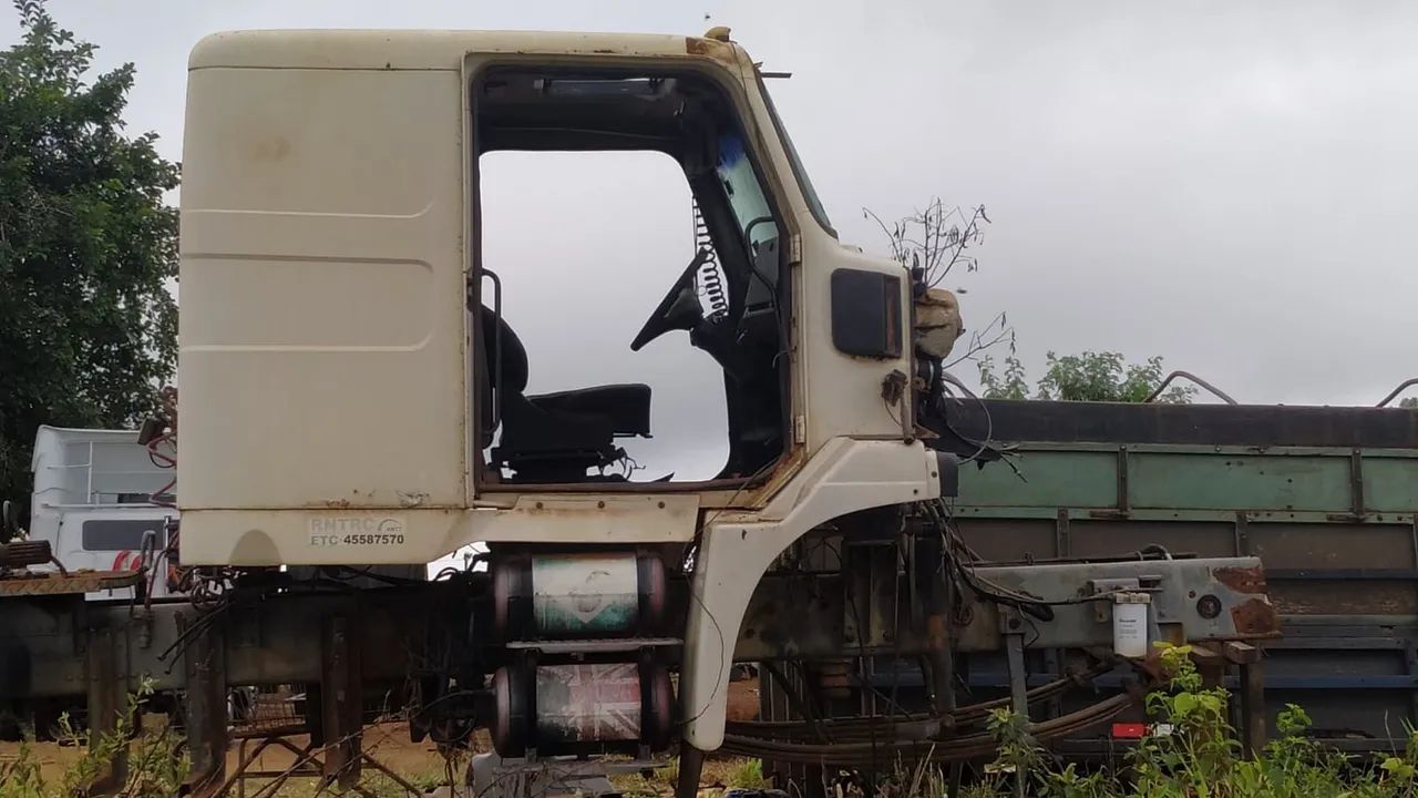Vende ou troca volvo 