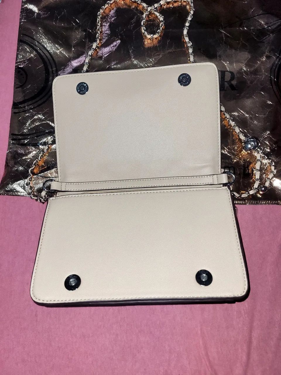 Bolsa transversal e de mão  - Foto 3