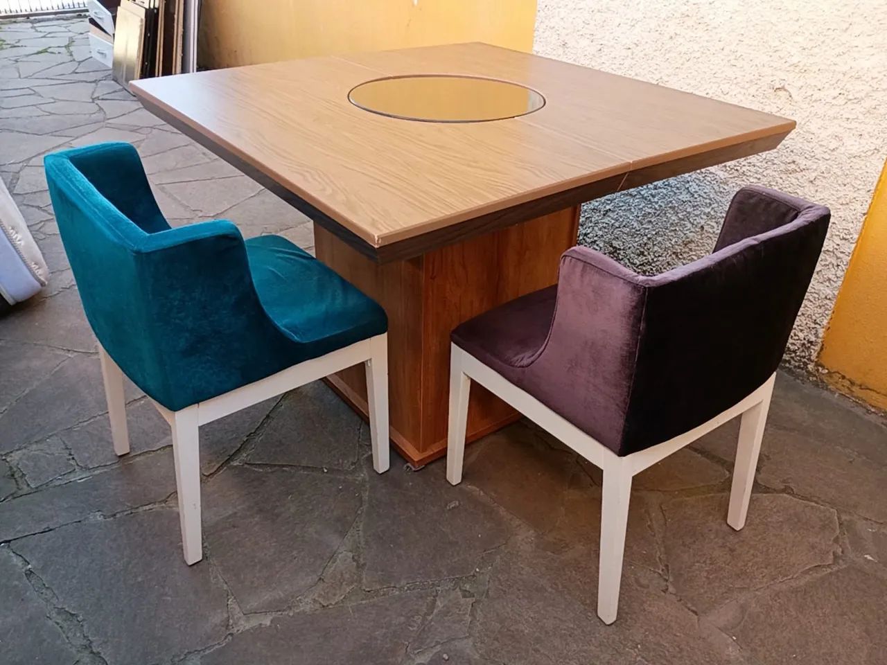 Mesa com 2 cadeiras  - Foto 2