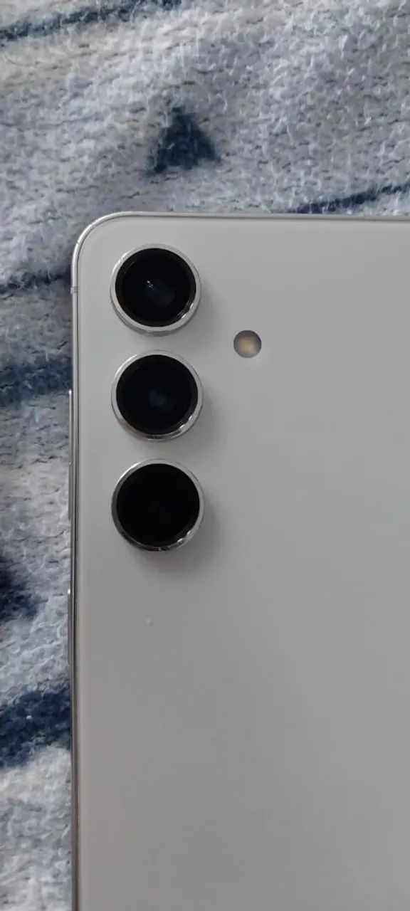 s24
