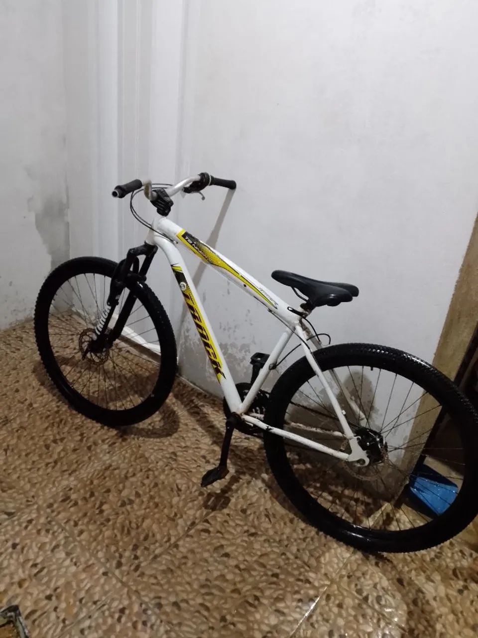 Bike aro 29, vendo ou troco 