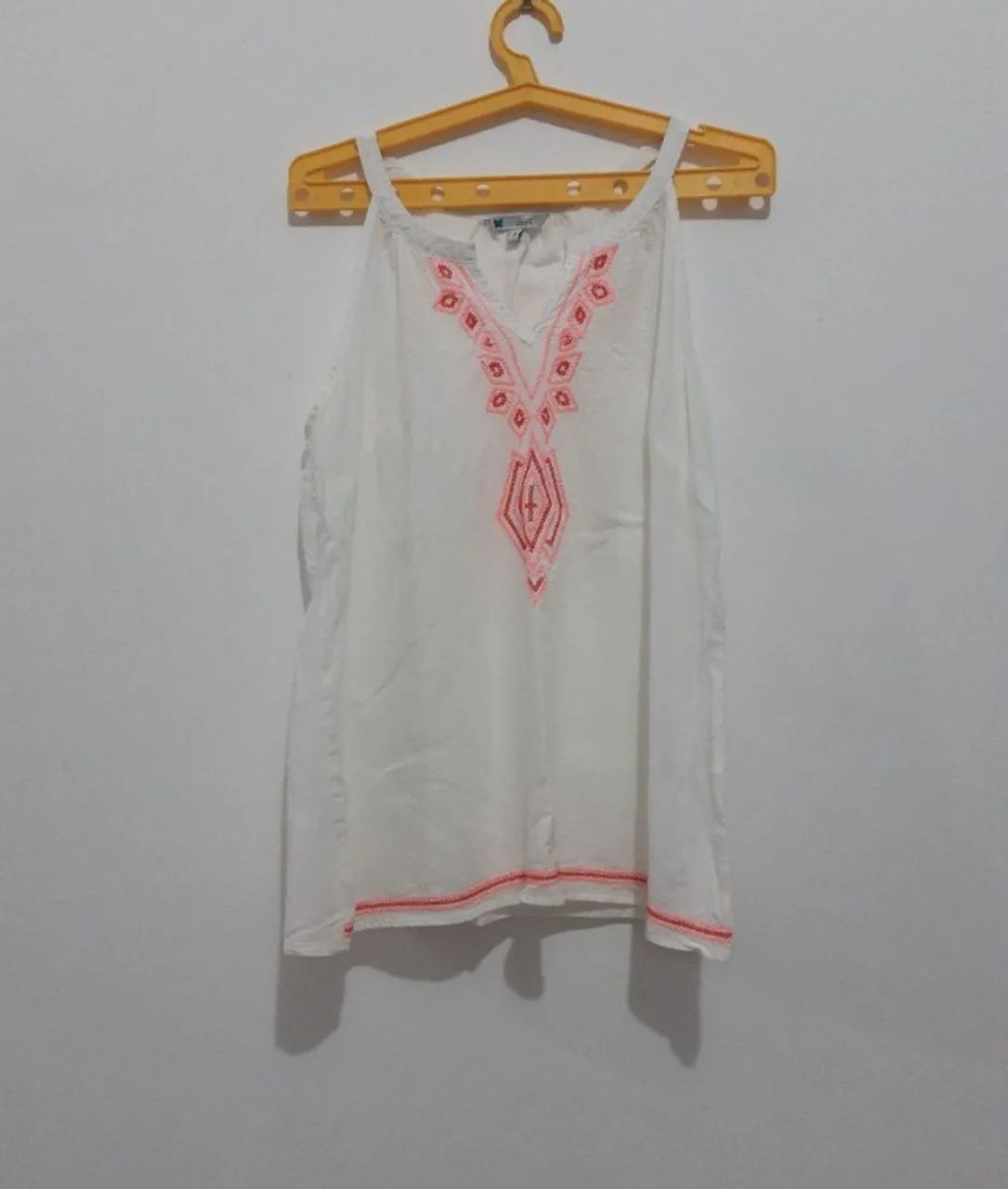 blusa em algodão e bordado dript tam.40