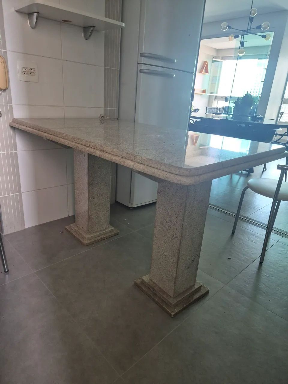 Mesa granito. Excelente conservação.  - Foto 2