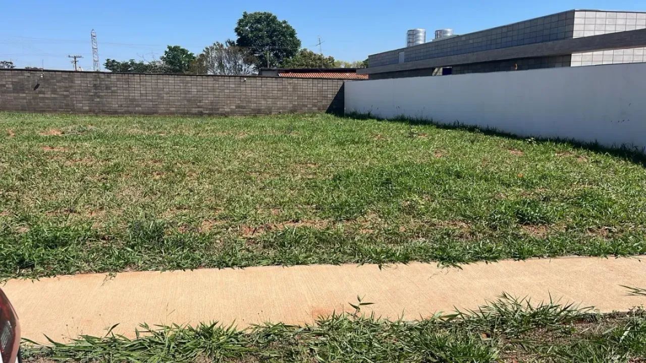 Terreno Condomínio em Bauru