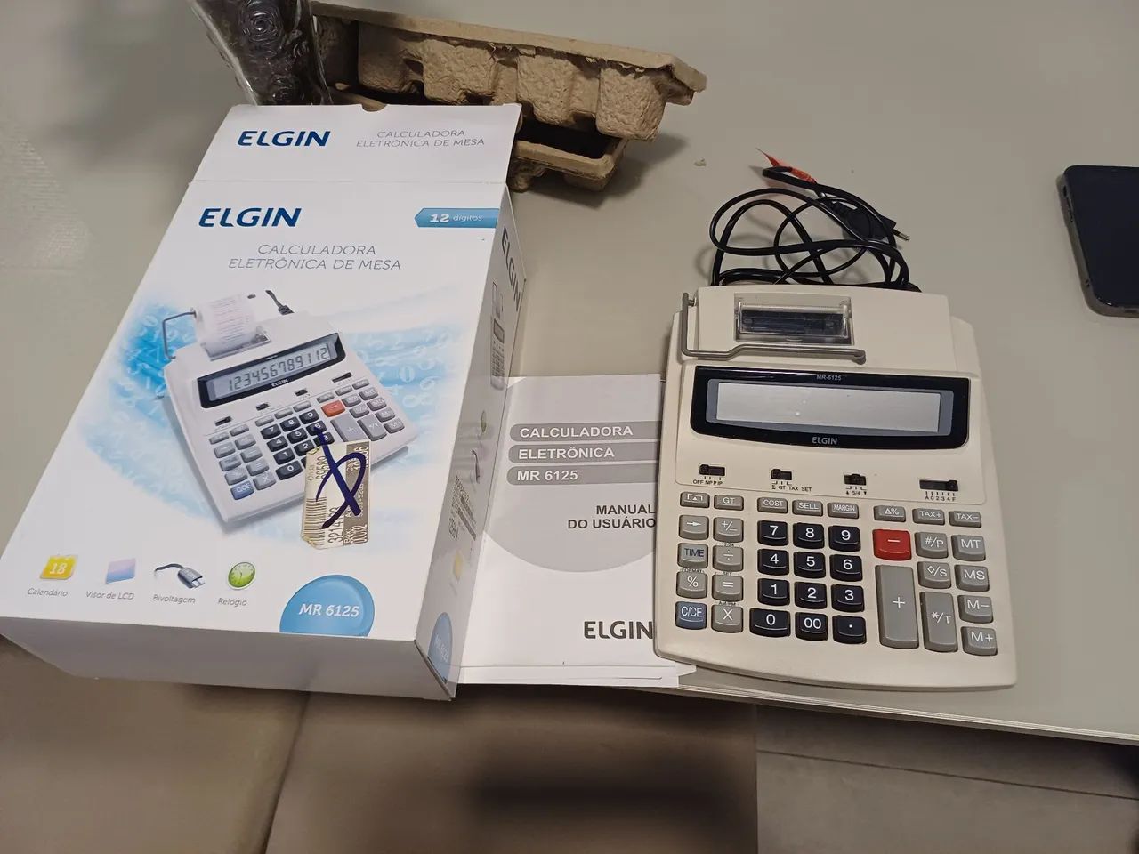 Calculadora eletrônica com impressora