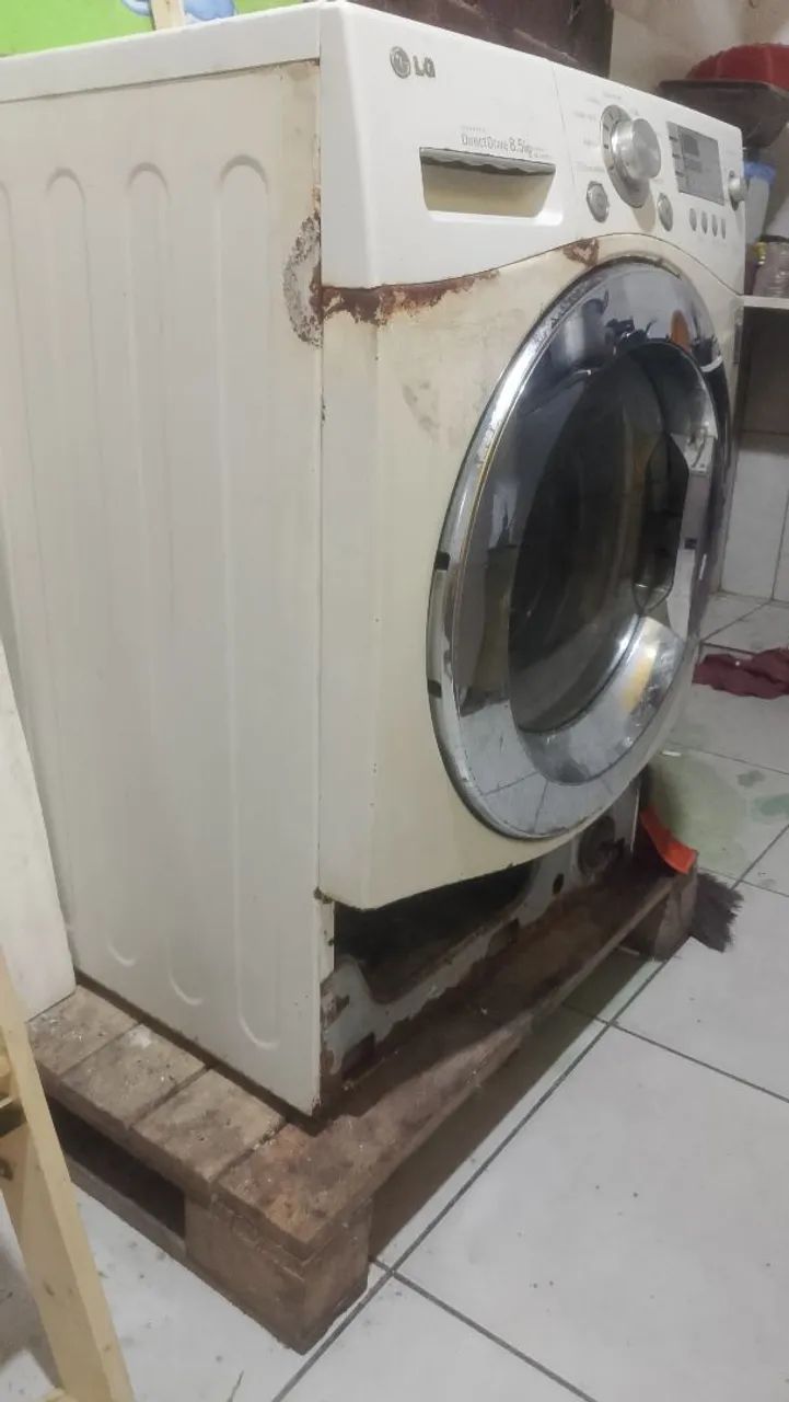 Máquina LG lava e seca