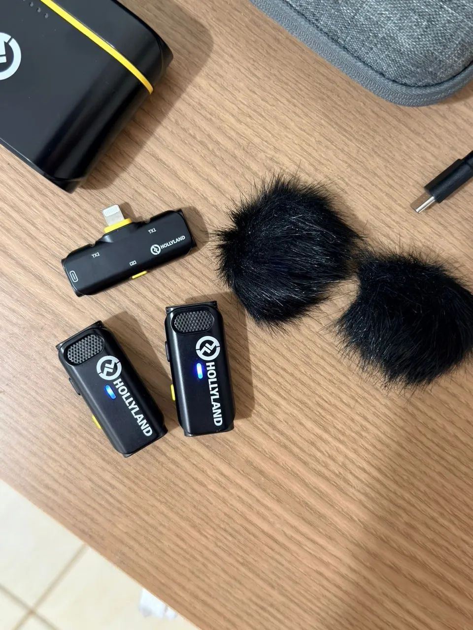 microfone de lapela Hollyland Lark C1 lighting  - Foto 2