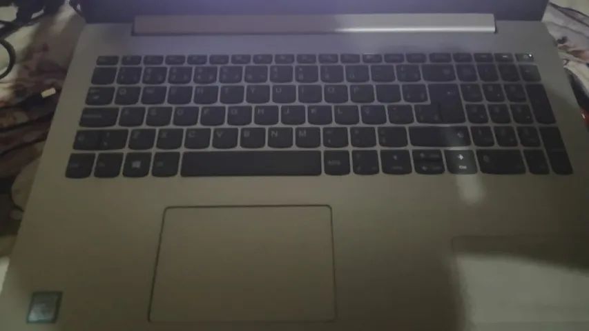 Notebok Lenovo i5  - Foto 3