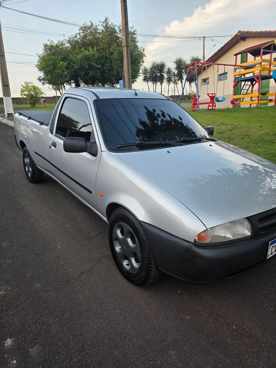 Ford Courier 1.3i/furgão 1999