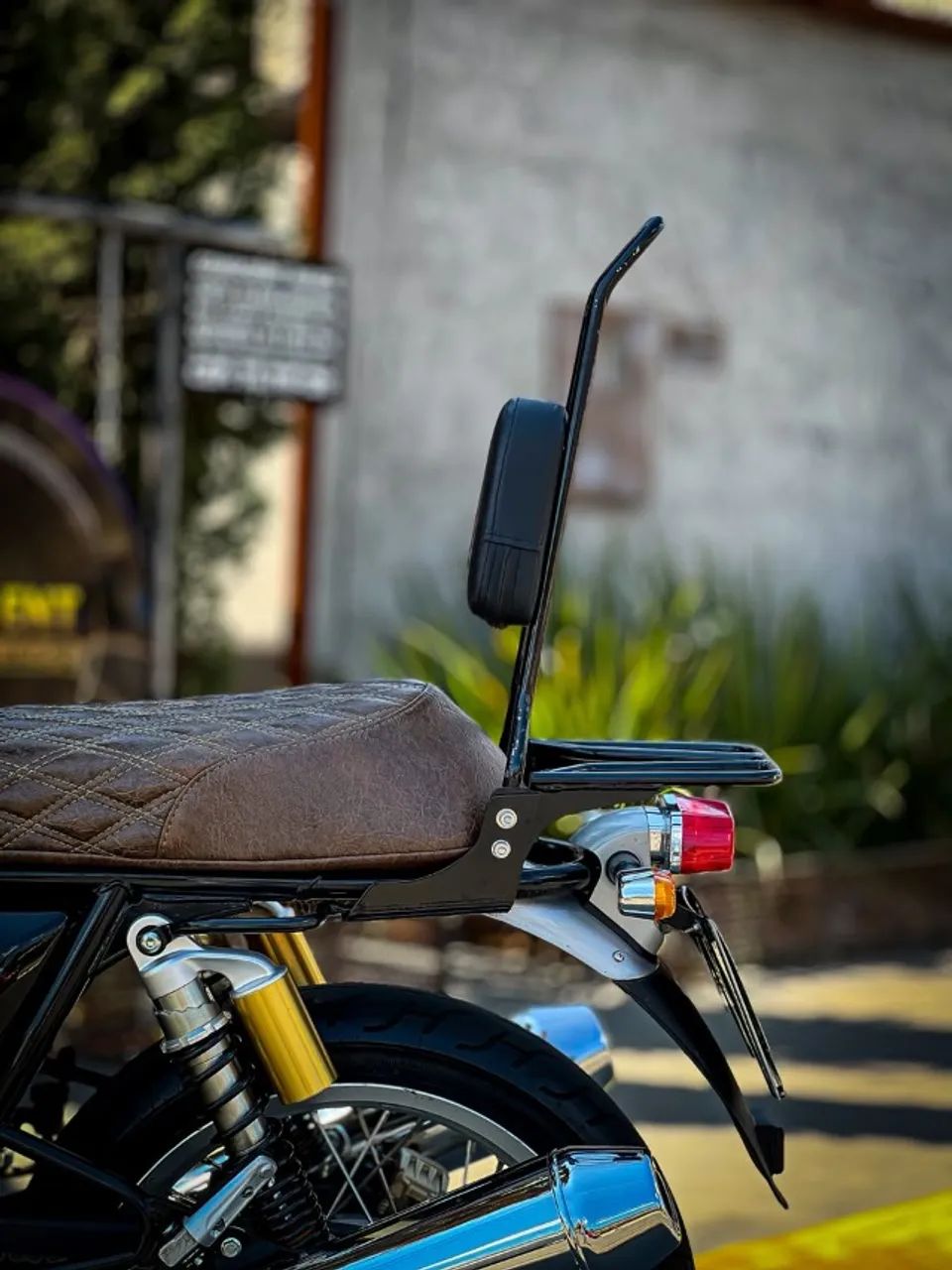 ROYAL ENFIELD INTERCEPTOR 650 - Foto 4