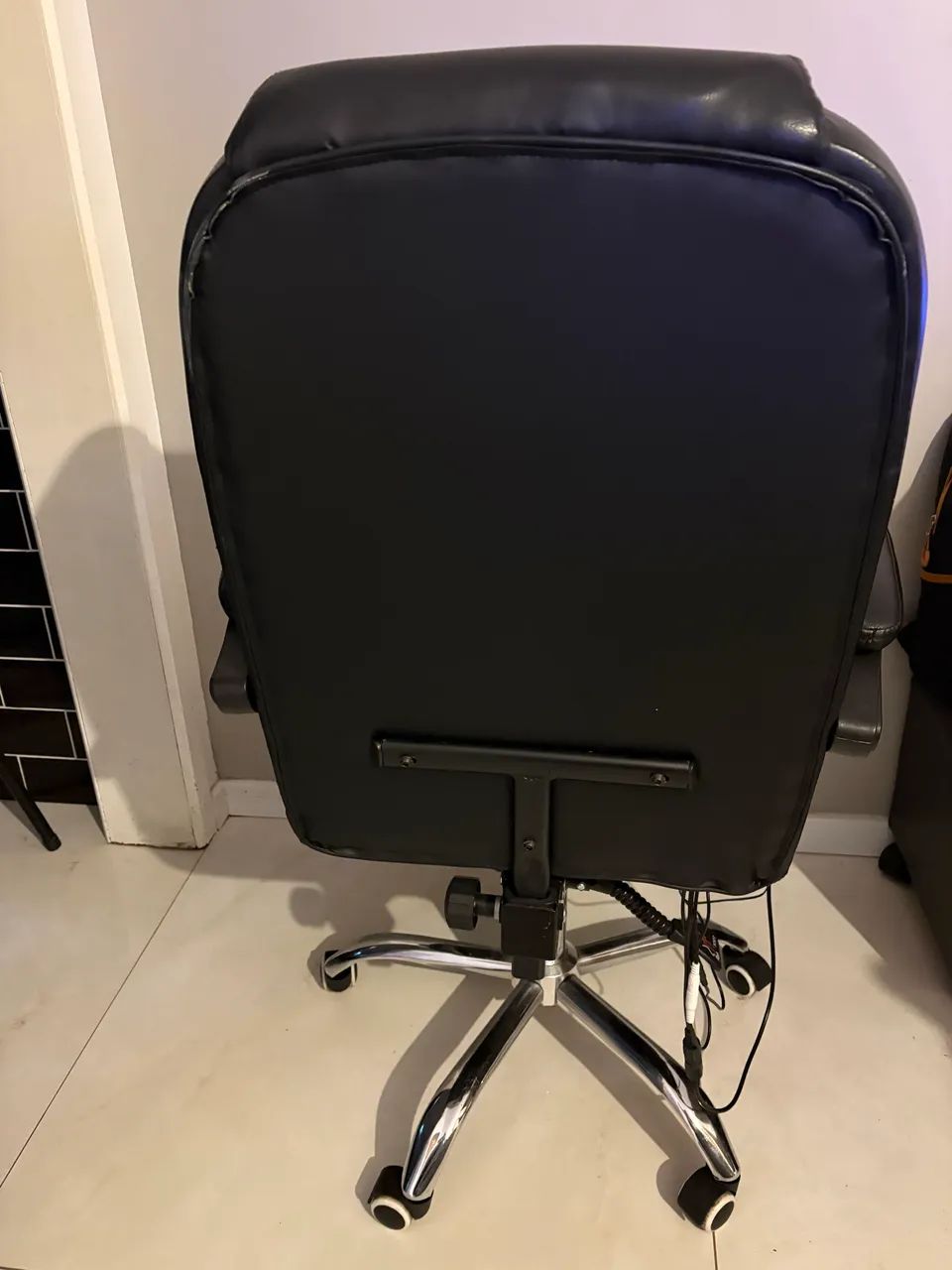 Cadeira de escritório com massagem  - Foto 4