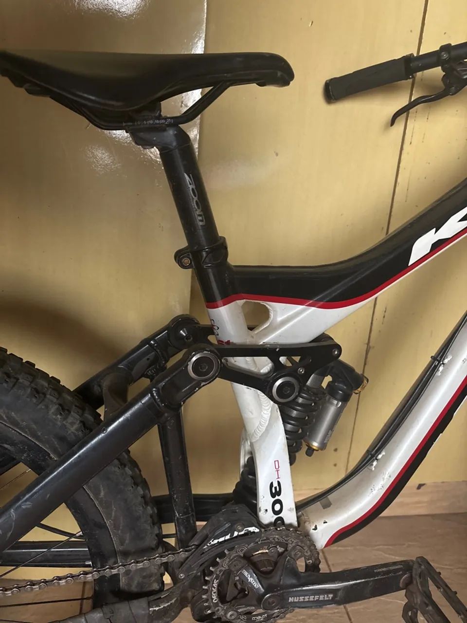 BICICLETA DOWNHILL KHS300 - Foto 3