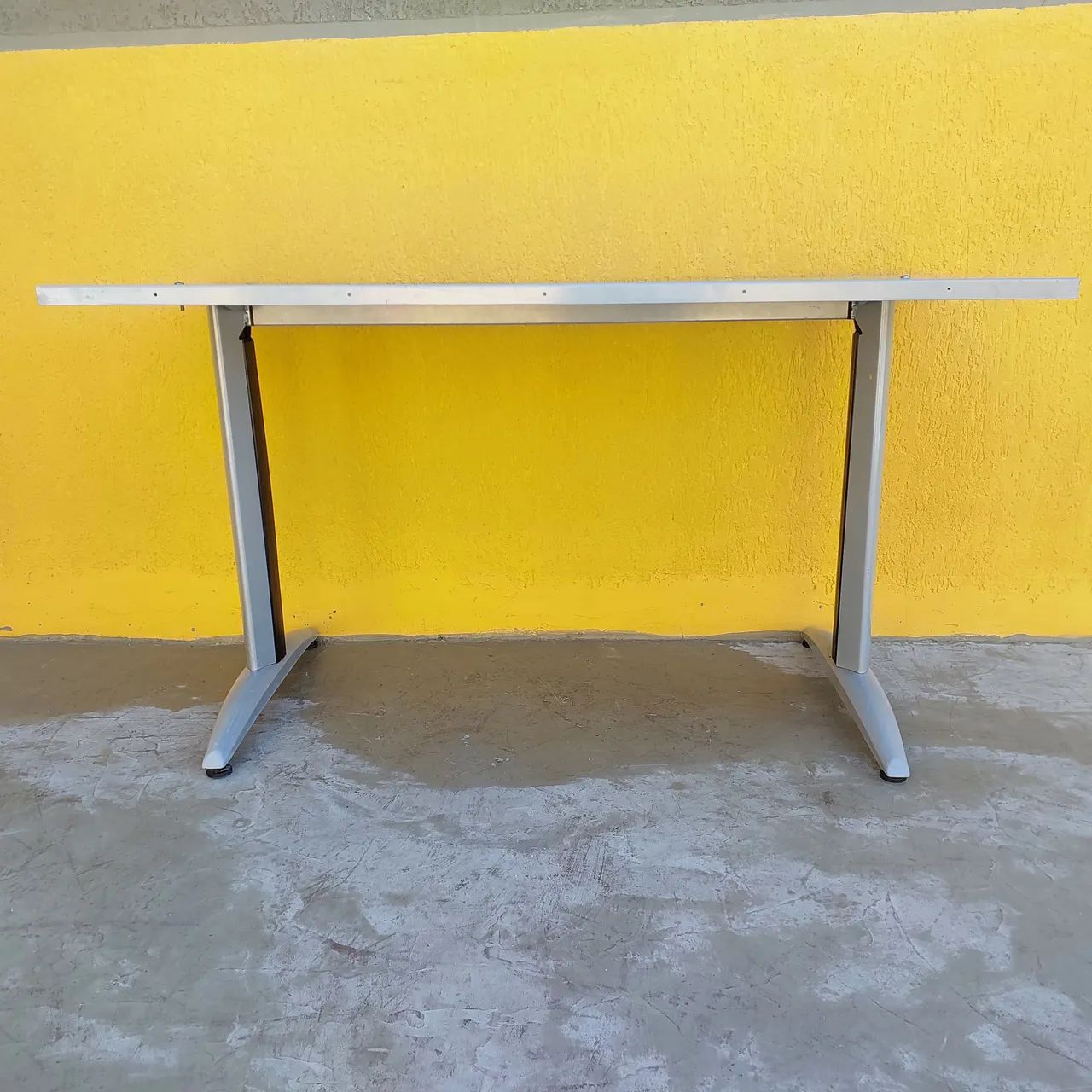 Mesa escritório em aço  - Foto 2