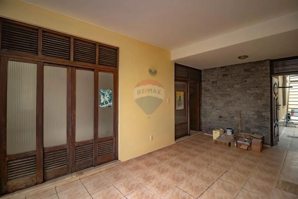 Casa com 04 suítes em Nazaré - Foto 2
