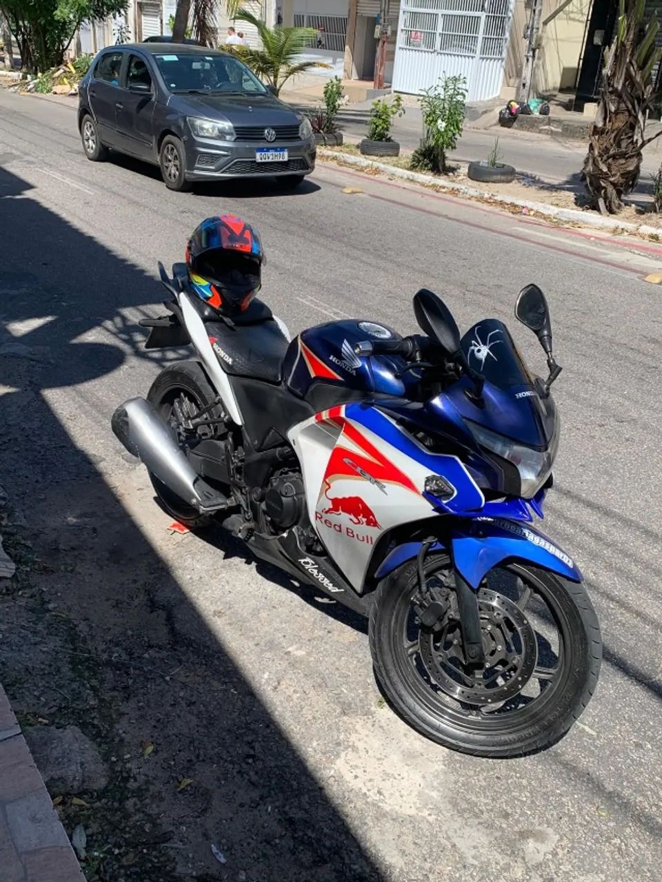 Moto em perfeito estado só pegar e andar