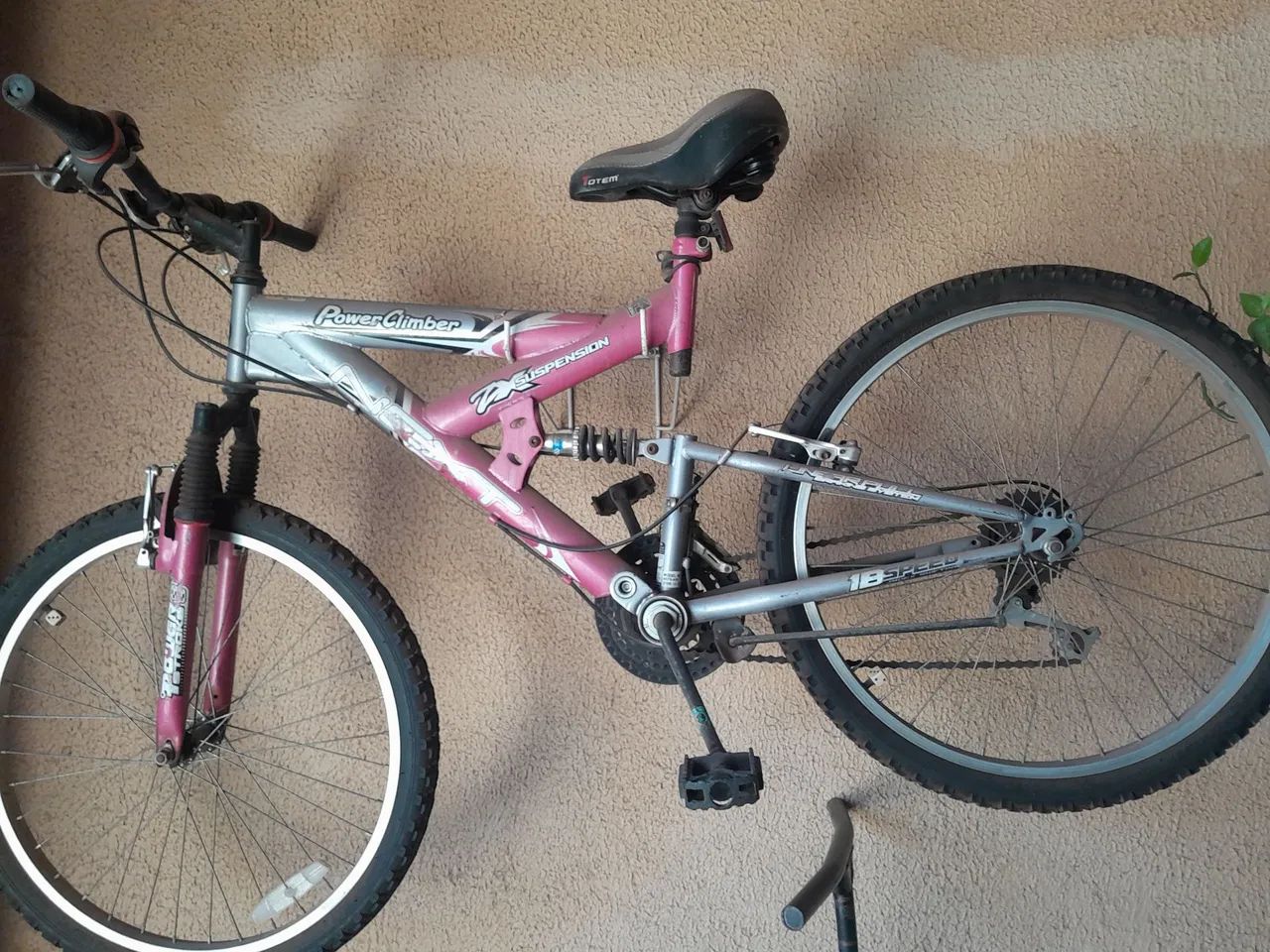 Vendo bicicleta Next Power Climber em bom estado de conservação