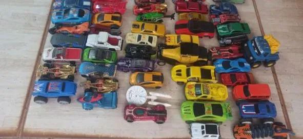 Lote de carrinho de marcas variadas - Foto 3
