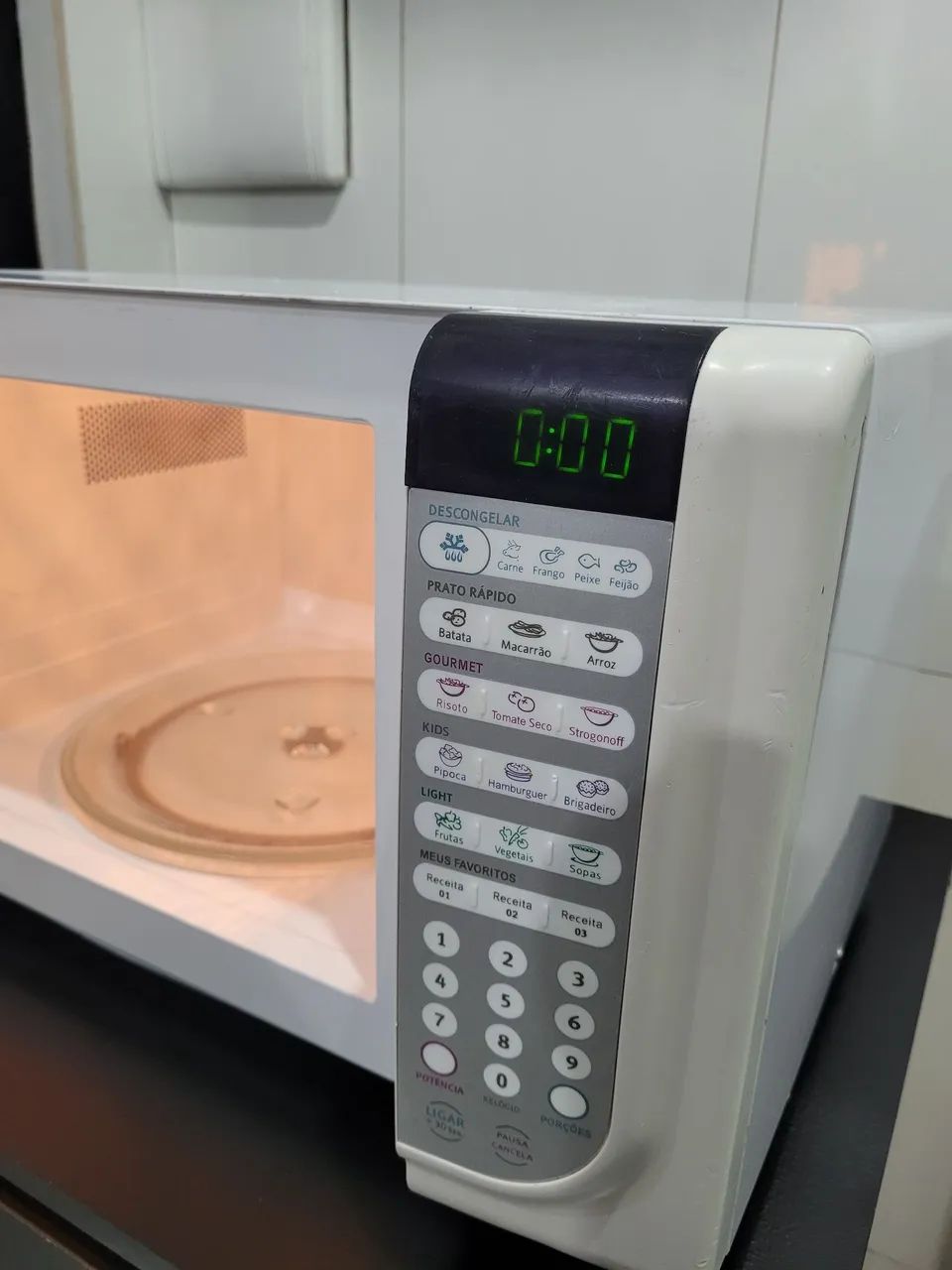 Microondas Eletrolux 31 Litros conservado  - Foto 5