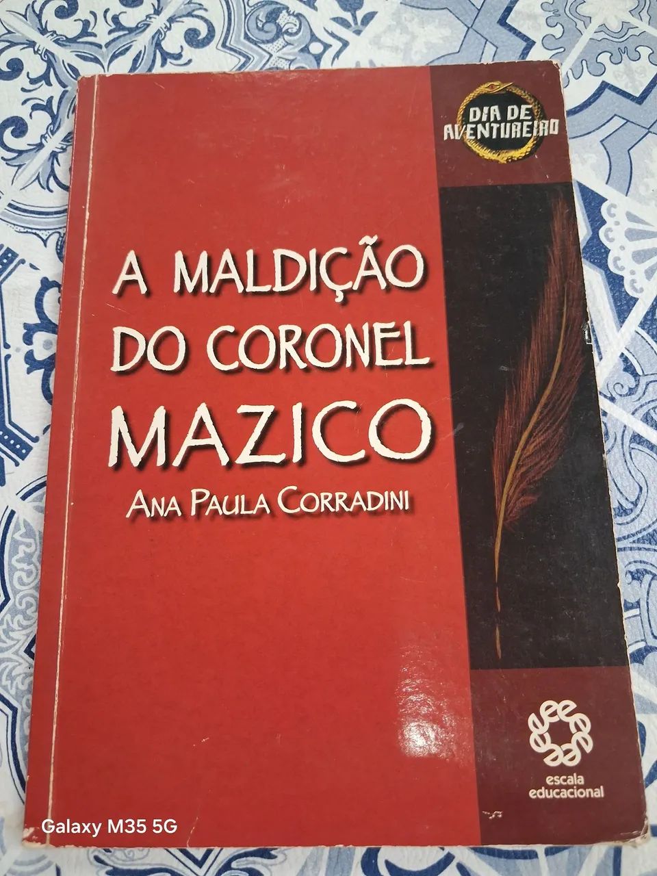 Livro Mistério e Romance  - Foto 2