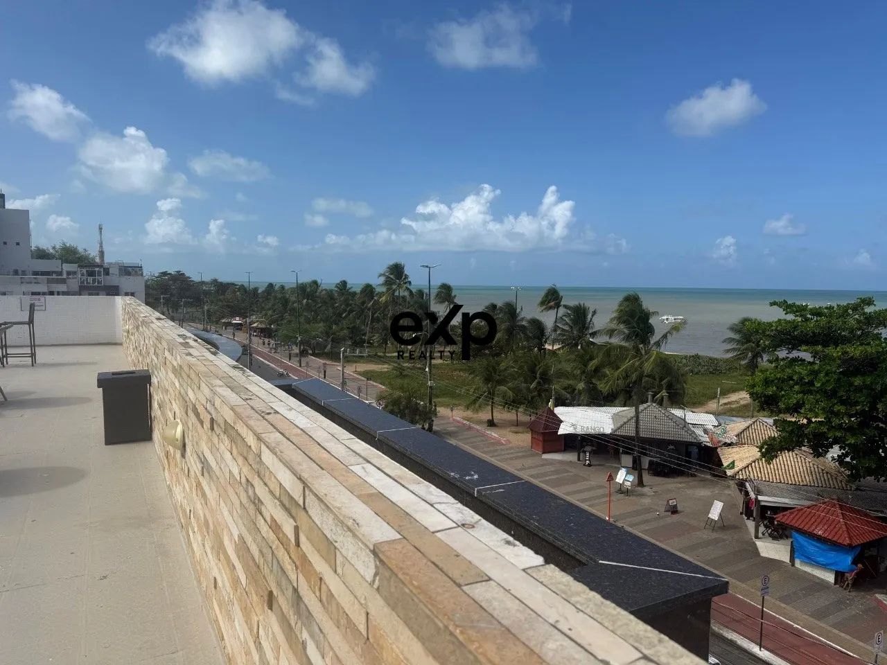 Flat mobiliado de 34 m² na beira-mar de Tambaú, João Pessoa