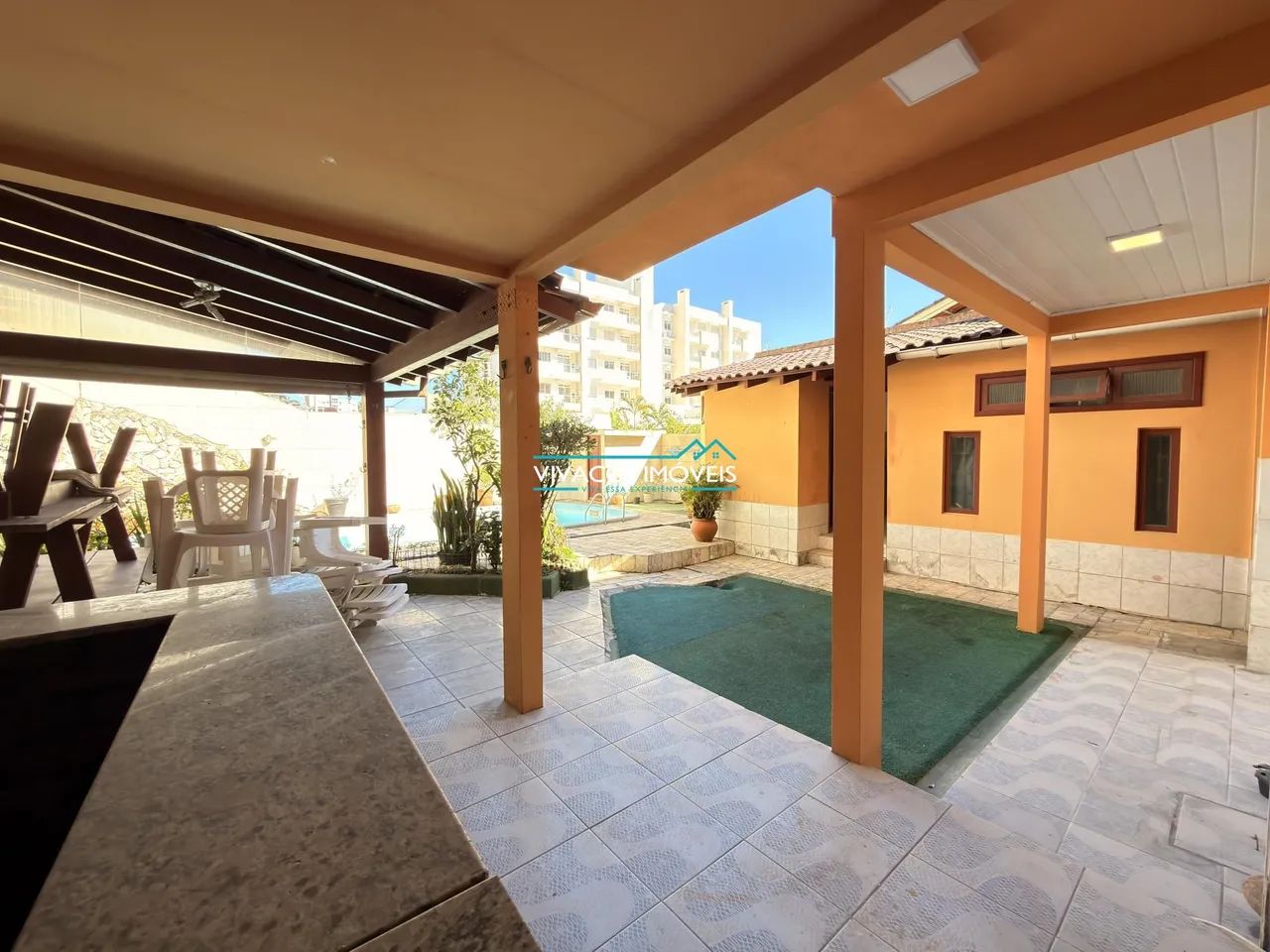 Casa para Alugar no Pantanal | 3 Dorm, Suíte, Piscina e 2 Vagas
