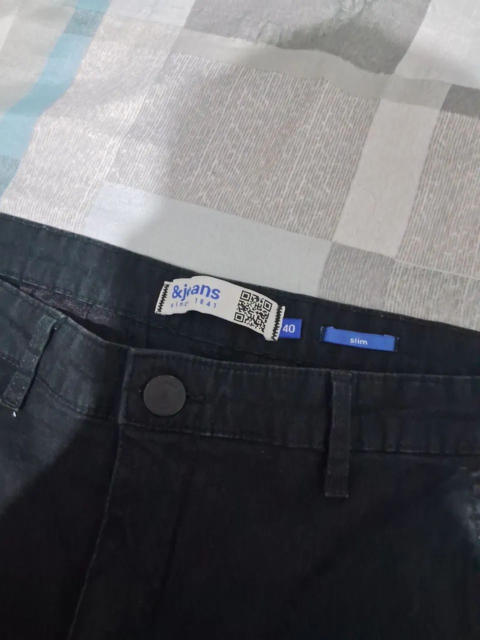 Calça Slim Preta tamanho 40 - Foto 3