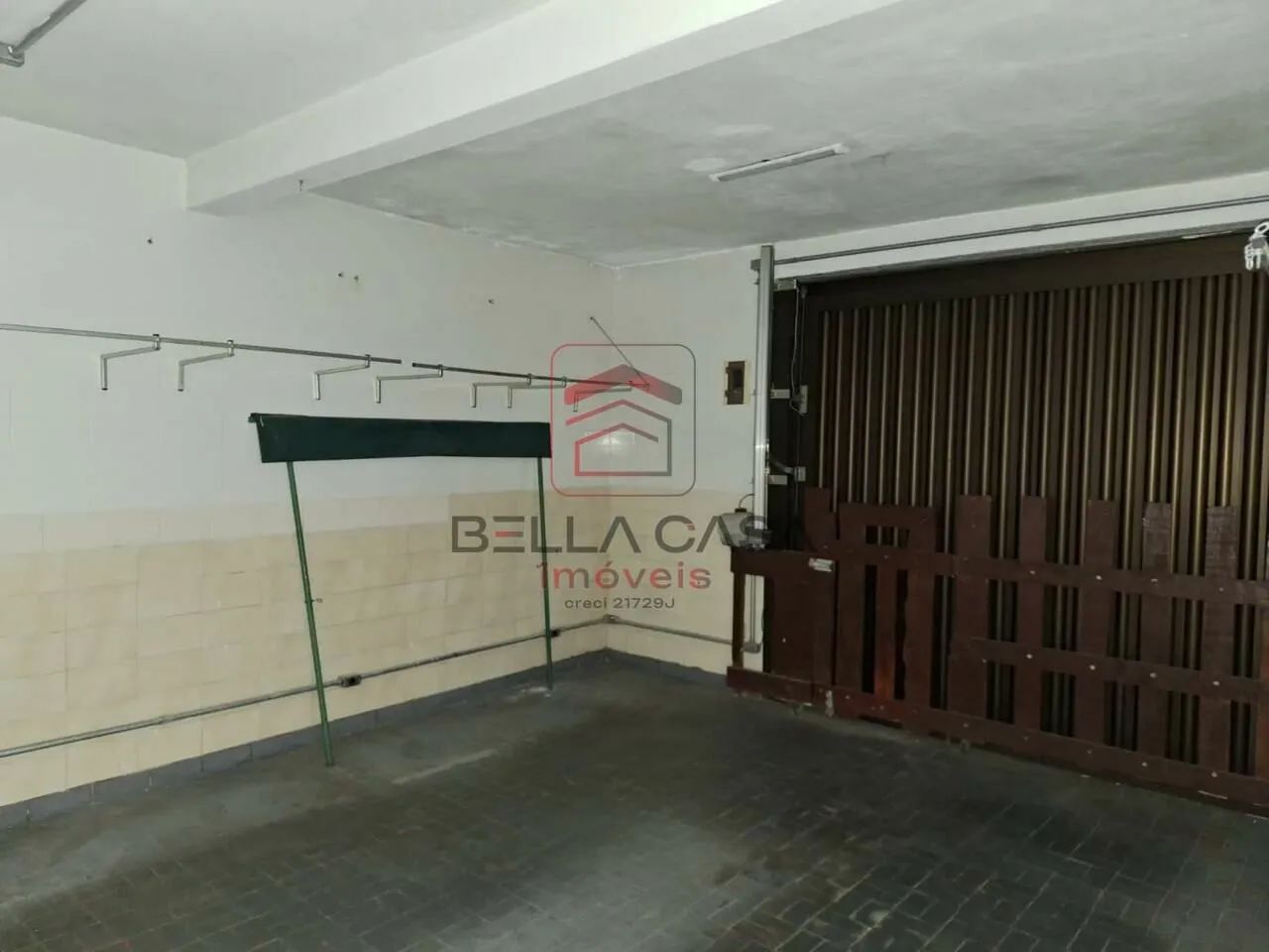 Comércio para locação - 2 salões + 2 Banheiros - Foto 2