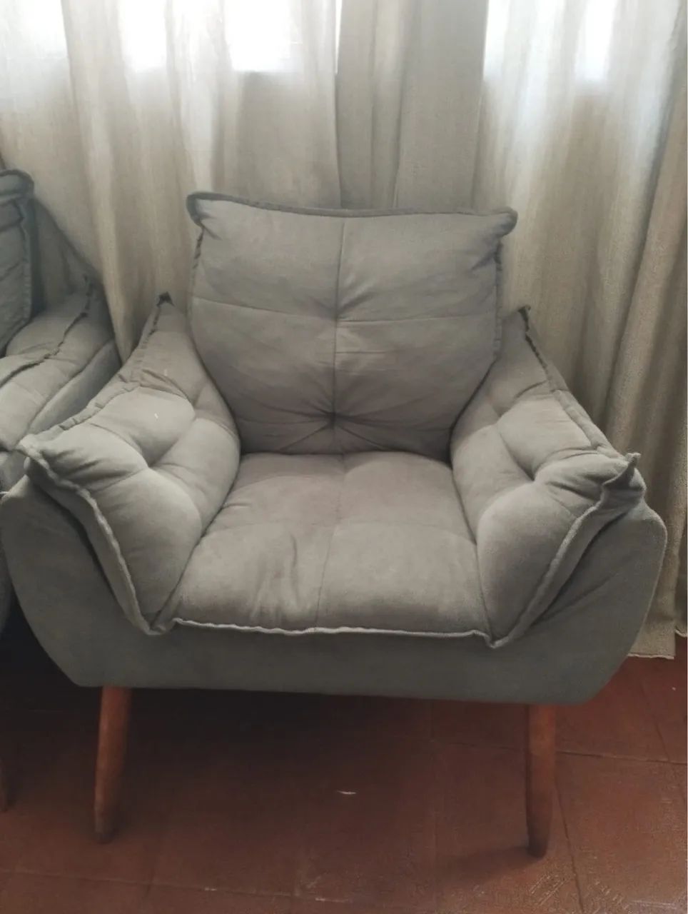 Vende-se duas poltrona recepção  - Foto 2