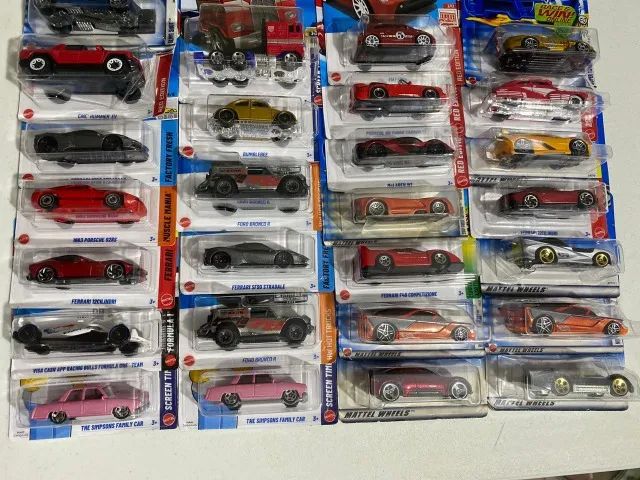 HOTWEELS LOTE COM 30 MINIS - Foto 3