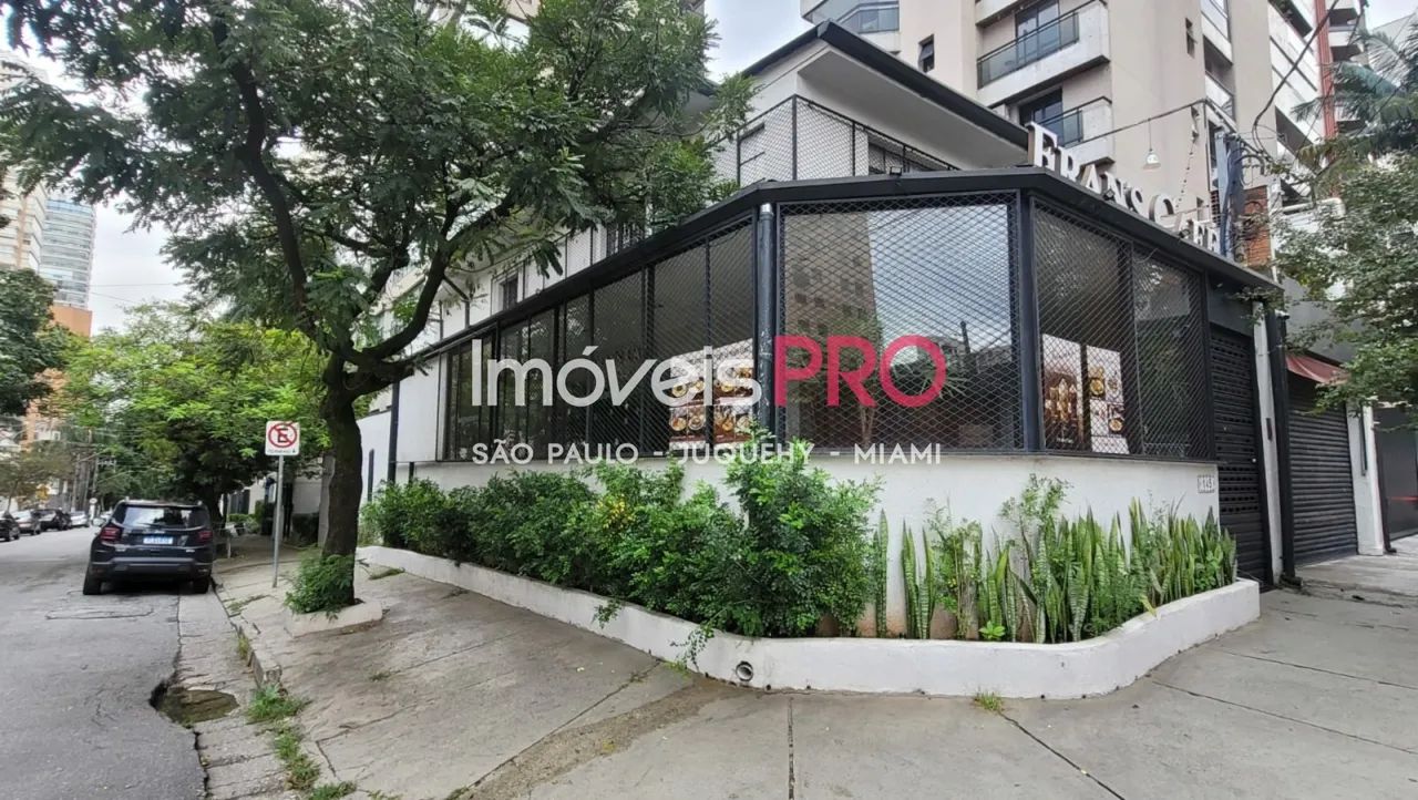 Esquina comercial Moema Pássaros perfeita para o seu negócio!!!