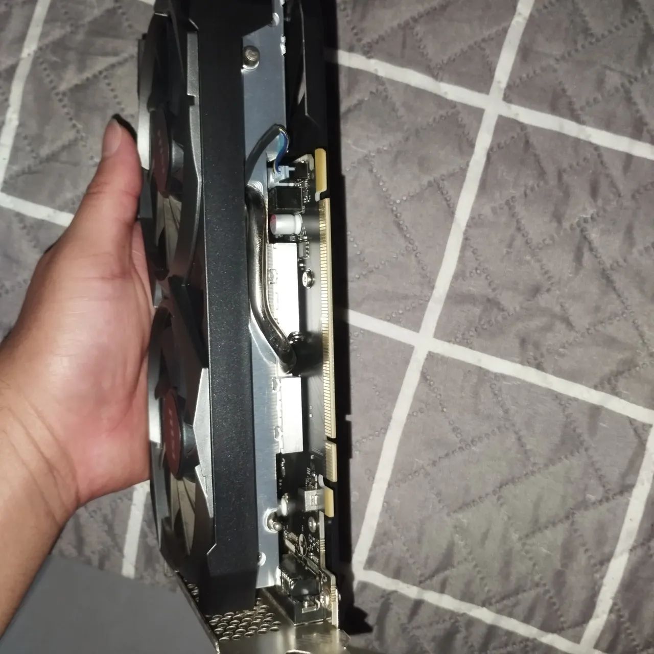 Vendo RTX 3050 6GB MSI - Foto 2