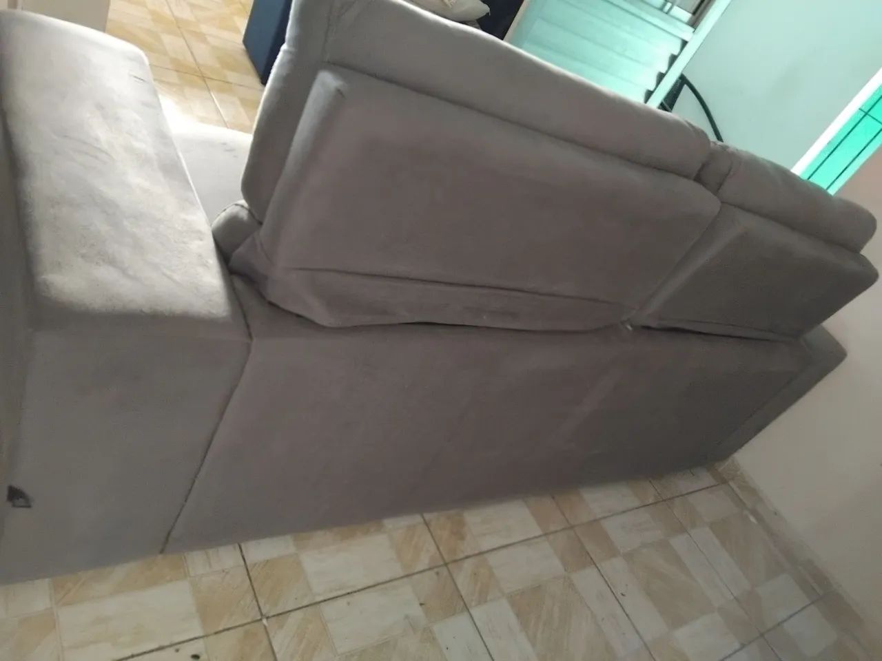 VENDO UM SOF Á SUPER NOVO  - Foto 2