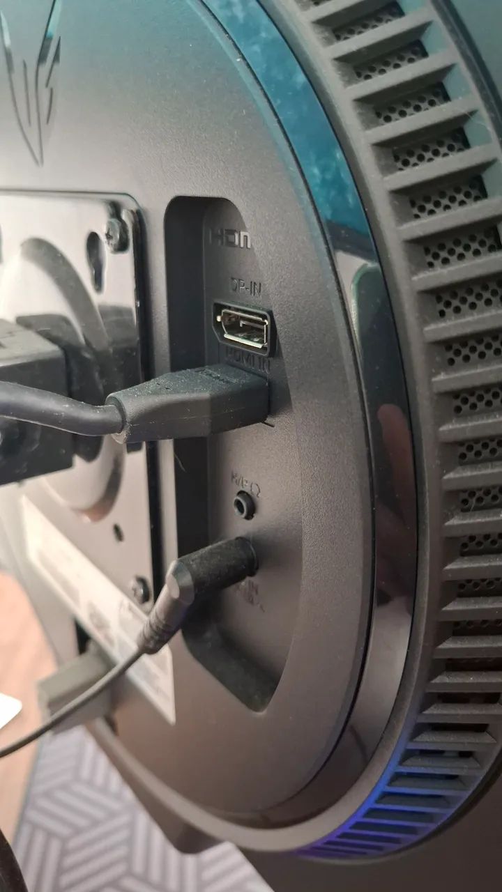 Monitor Gamer LG UltraGear 24 Polegadas 180Hz - Foto 4