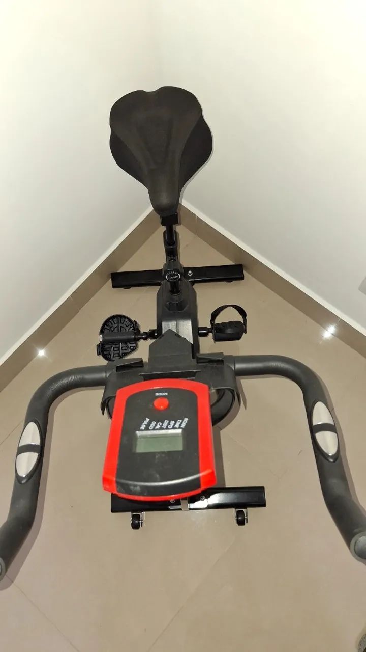 Bicicleta Ergométrica residencial leve e prática - Foto 4