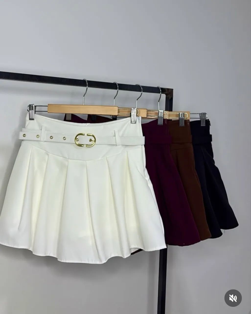 Short Saia - Foto 4