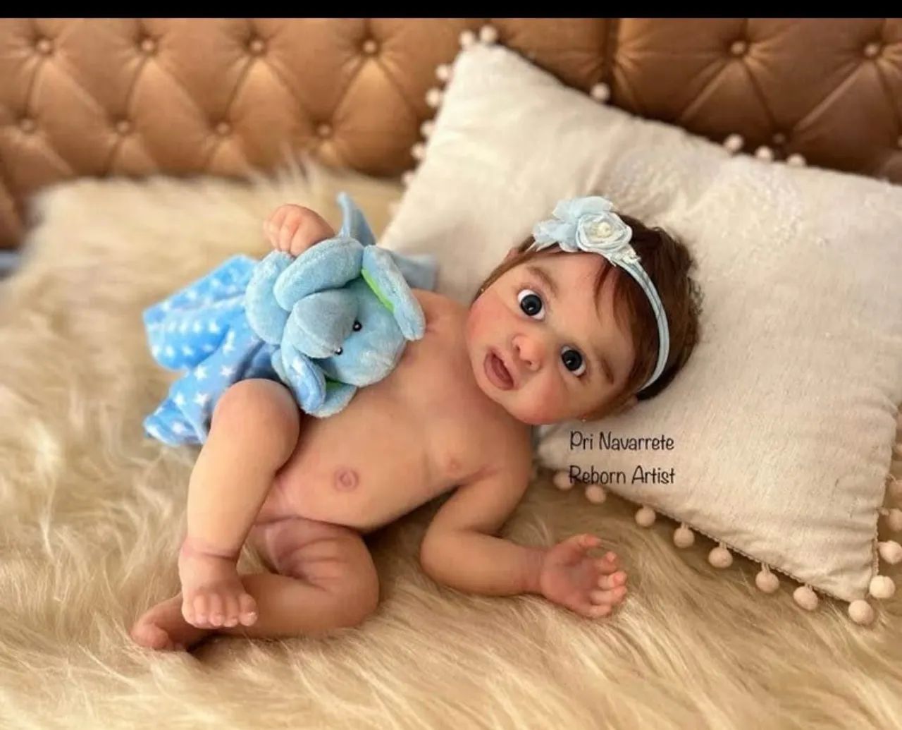 Boneca bebê reborn realista de silicone  - Foto 4
