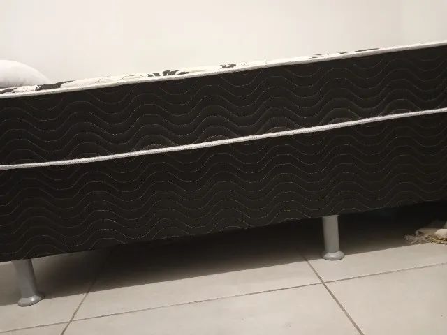 Cama box conjugada casal