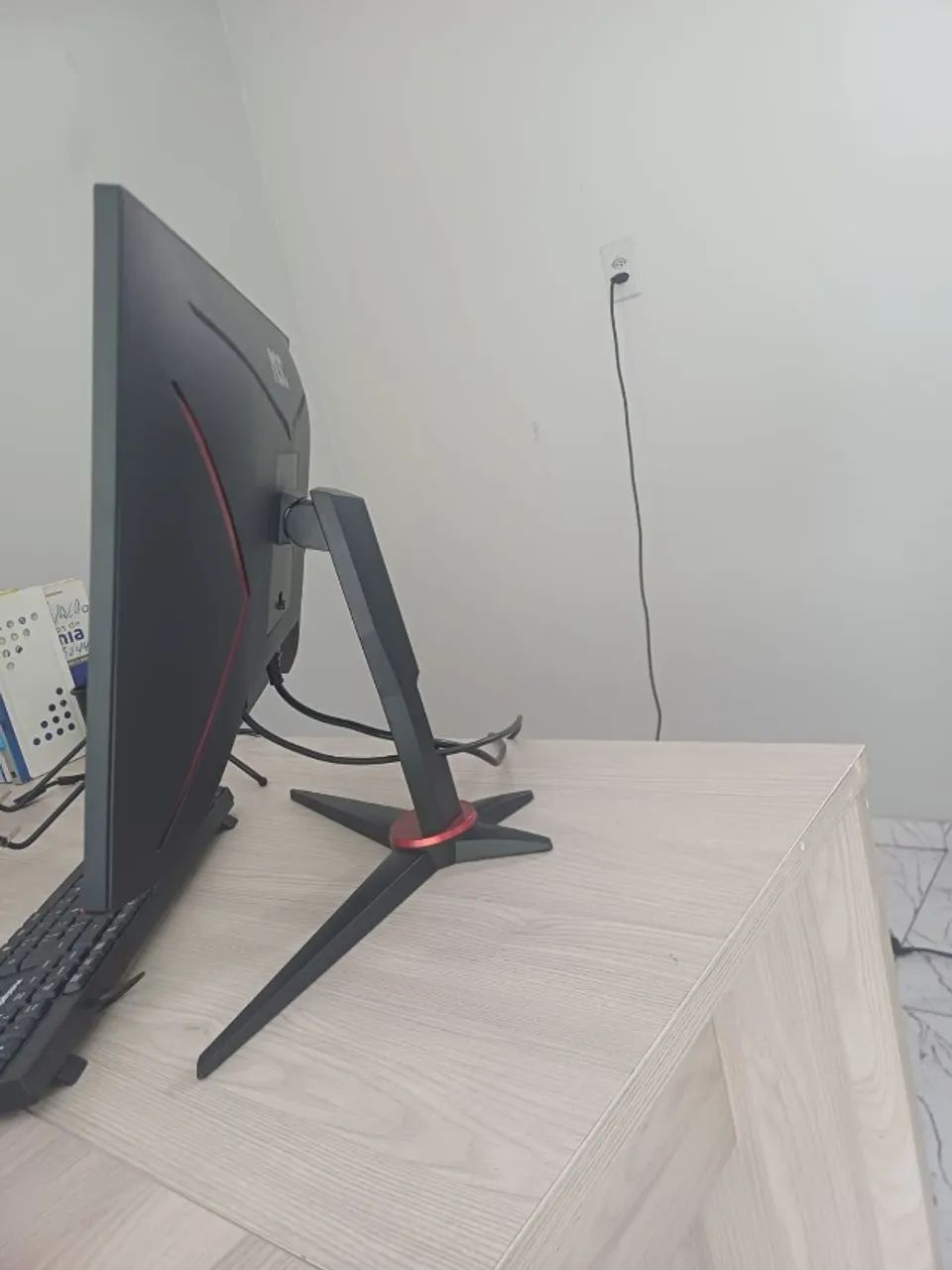 Monitor Gamer AOC 24  - Foto 2
