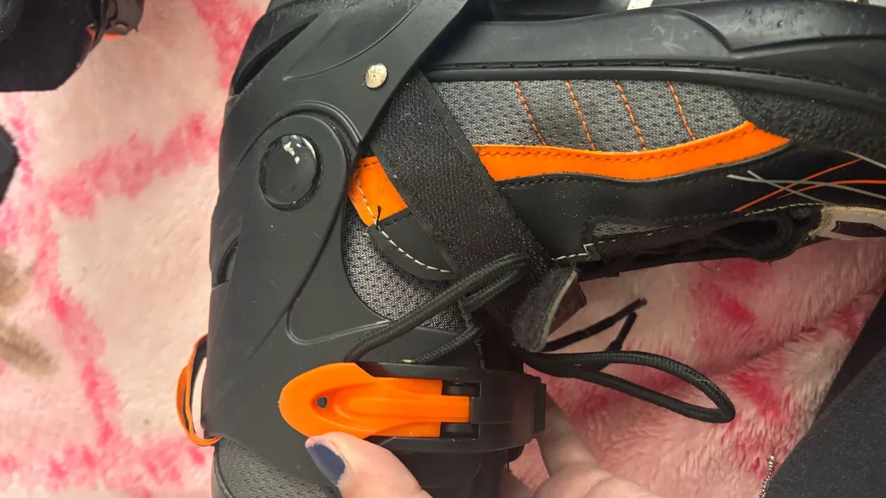Patins + equipamentos de proteção  - Foto 2