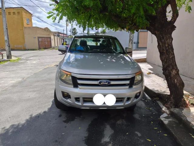Ford Ranger XLS 2.5 16V 4X2 CD Flex 2015 - Foto 3