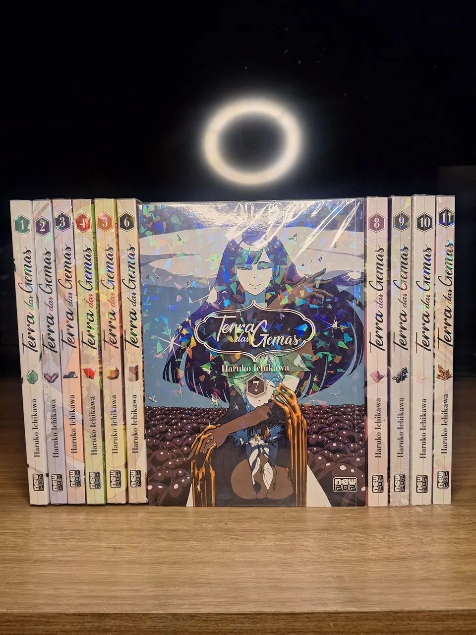 Terra das Gemas - Coleção de mangás 