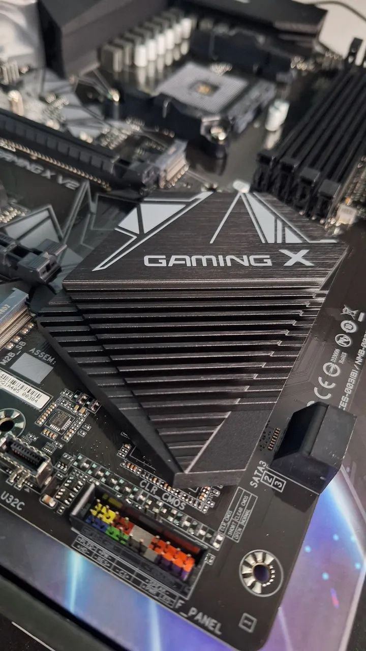 Placa-Mãe AM4 Gigabyte B550 Gaming X V2 - Foto 3